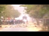 Chaude journée à l’UCAD ce matin : bras de fer entre étudiants et forces de l’ordre se poursuit