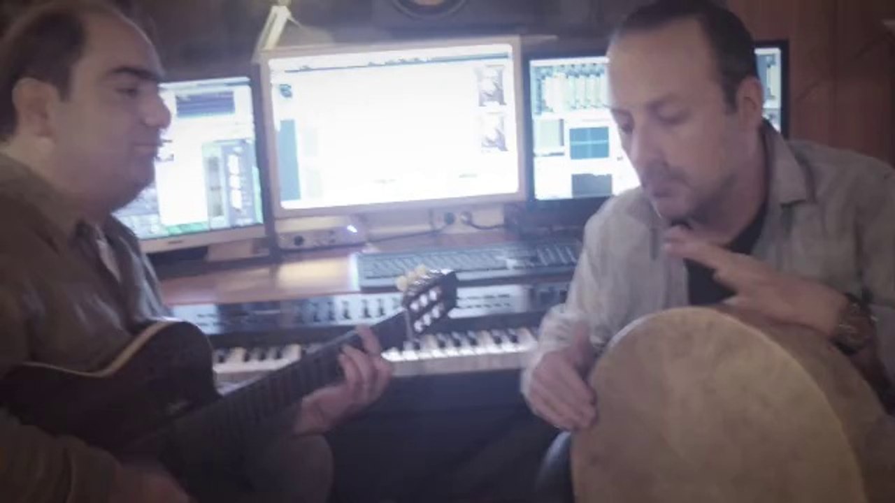 Tolga Çevik ve Özer Atik'ten Sürpriz Düet