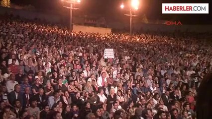 Yılmaz Özdil: "Akp Bir Propaganda Şaheseri"