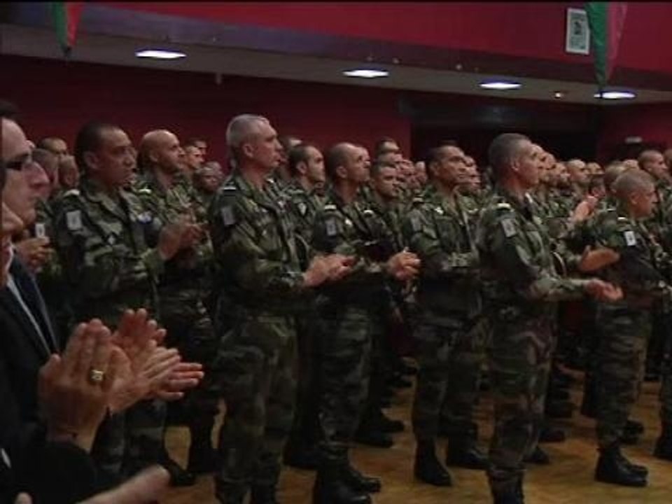 Budget de l'armée: Jean-Yves Le Drian très inquiet - 23/05