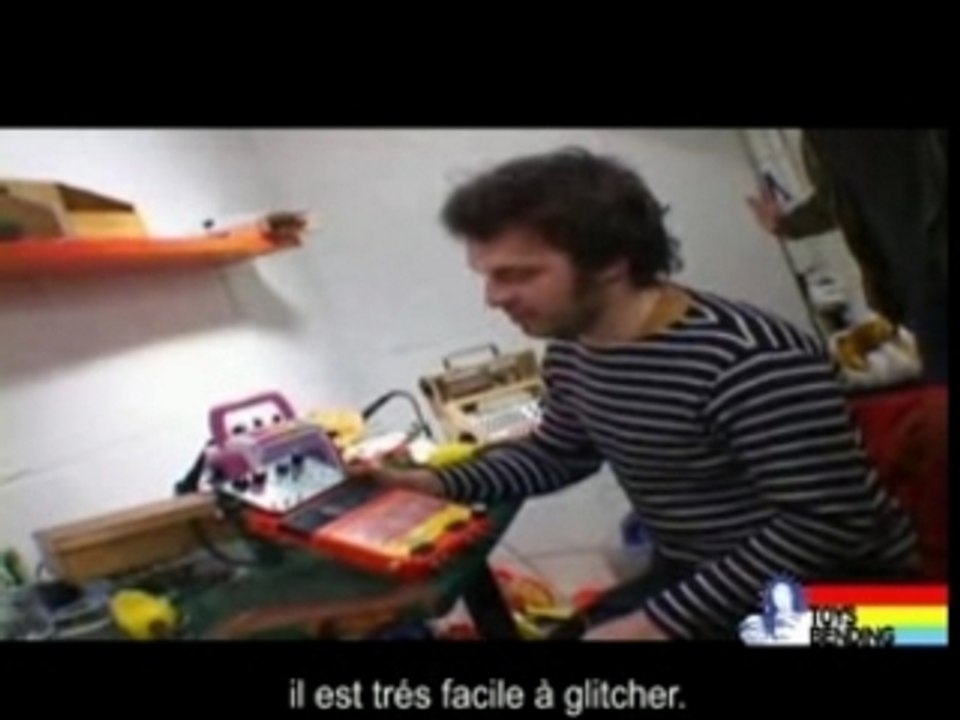 DOCU_TOYS_BENDING