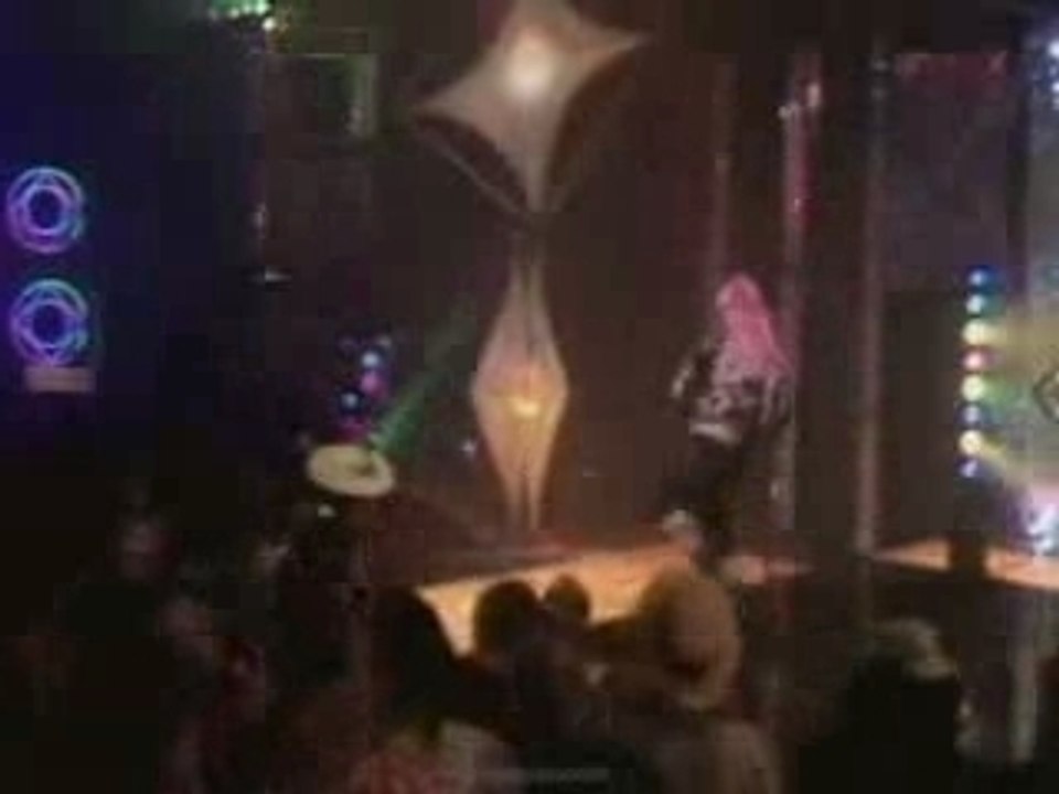 Madonna - Like A Virgin TOTP '84