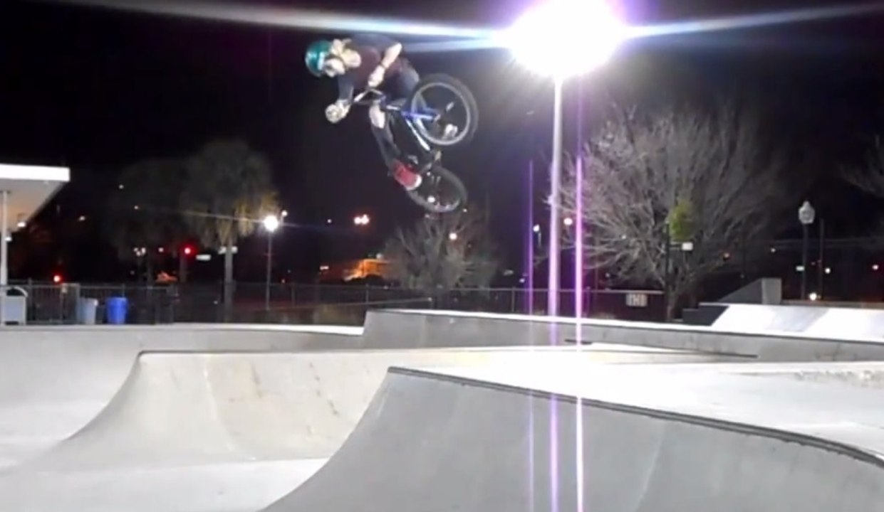 Is This The Best Girl BMX Rider Ever - BMX