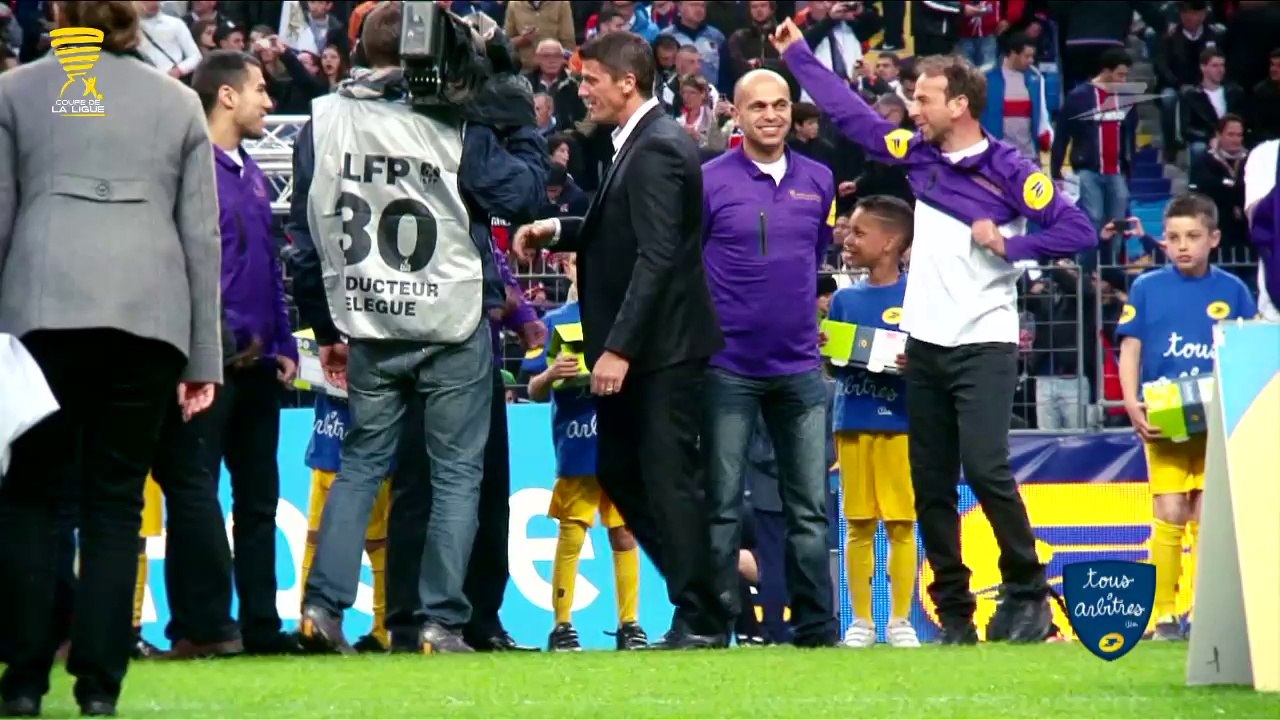 Les Arbitres en finale de la Coupe de la Ligue 2014 / Groupe La Poste -  Tous arbitres
