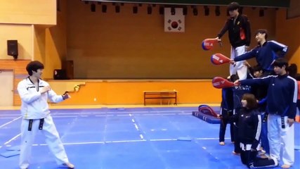 Taekwondo : il réalise un coup de pied à 720 degrés