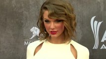 Why Taylor Swift is Always Seen Wearing Red Lipstick