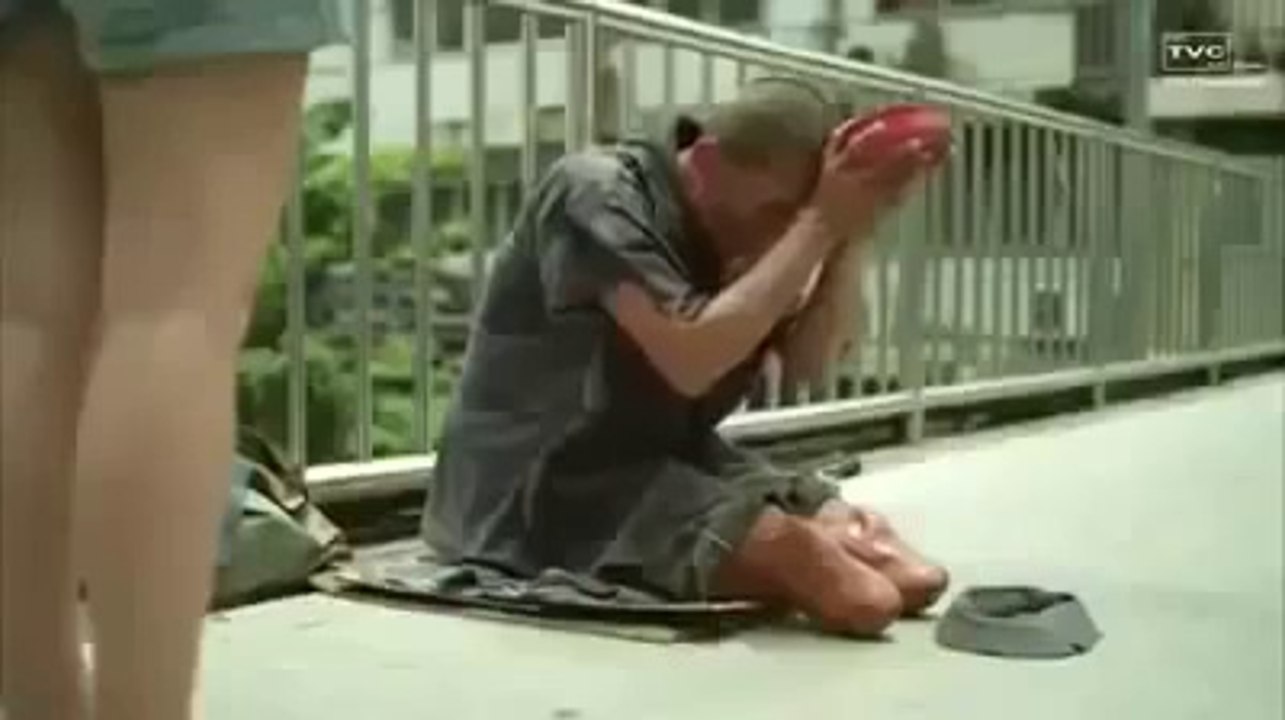 How to debunk a fake beggar