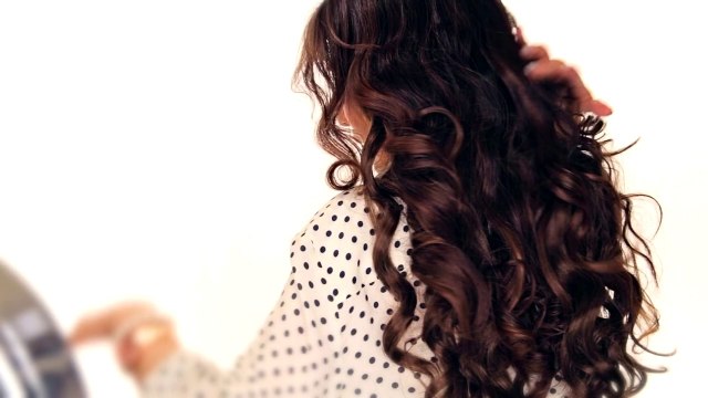 No-Heat Curls with Paper-Towels | How to Curl Your Hair Tutorial