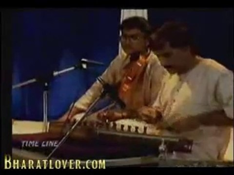 Aap ko dekh kar dekhta reh gaye-Jagjit Singh