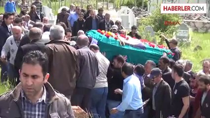 Uğur Kurt Sivas'ta Toprağa Verildi 2
