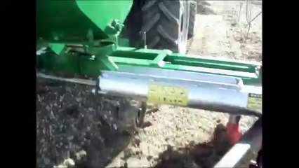 HELEZON AKTARMALI GÜBRE MAKİNESİ (PATENTLİDİR)