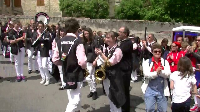 Macarenas - BAND'A LEO JUNIOR - Condom 2014