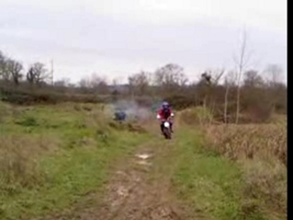 dirt qui fume