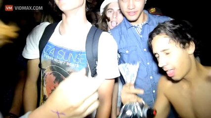 Quand les australiens de 15 ans font la fête