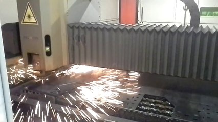 NU.KON FİBER LAZER de INS SERAMİK NOZUL ile kesim