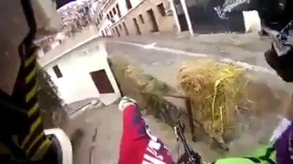 ‫Amazing Biker [http://mnmfunmaza.blogspot.com]