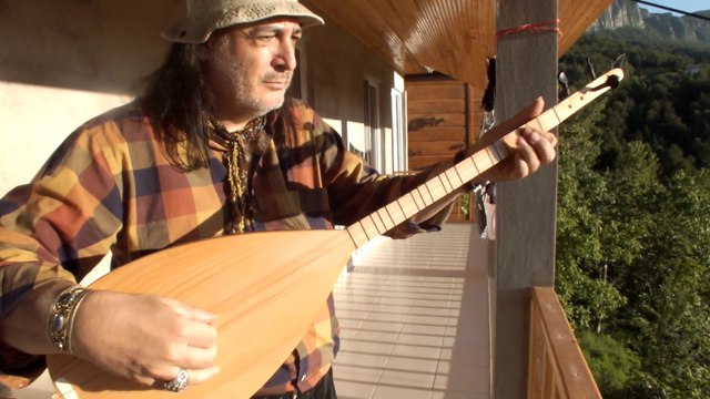 3 telli Bağlama