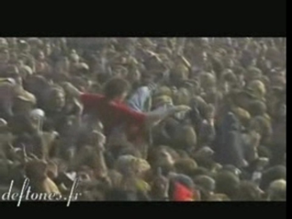 Deftones - Beware (live)