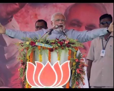 Amitabh Bachchan, Rajinikanth may attend Modi's swearing-in