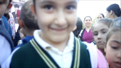 HATİCE ATATÜRK ADLI ŞİİRİ OKUYOR