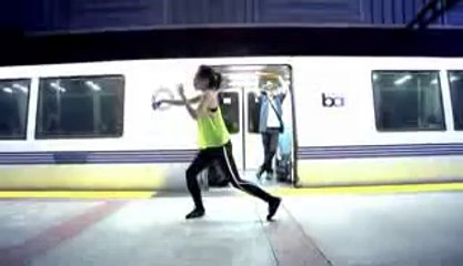 Girl Learns to Dance in a Year (TIME LAPSE)