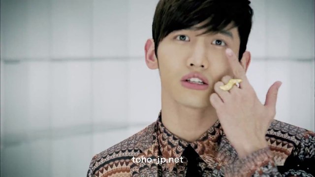 00028 #avex trax #tohoshinki #jpop - Komasharu - Japanese Commercial