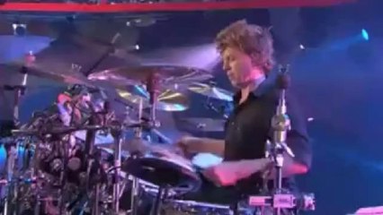 The CURE - Friday I'm in love ( reprise ) 2014