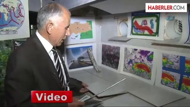 Depremi 12 Saat Önceden Tahmin Etti