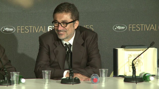 Celebrities walk Cannes red carpet on awards night