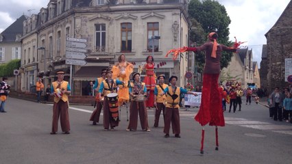 La joie du cirque envahit le carnaval