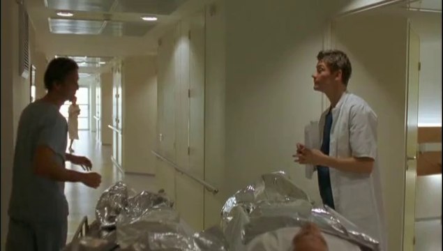 Toutes les filles sont folles [ Extrait ]