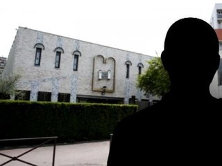 Agression près de la synagogue de Créteil: l'une des victimes témoigne - 25/05