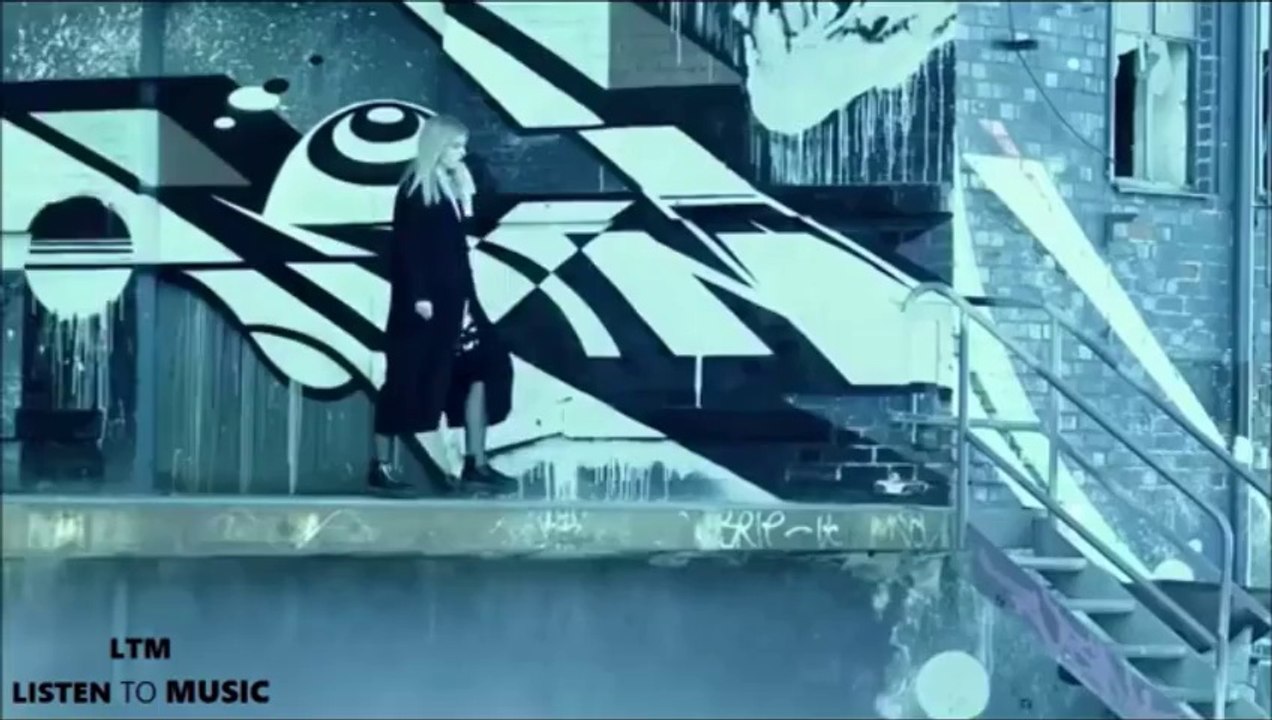 Amanda Fondell - You Better Give Up Now
