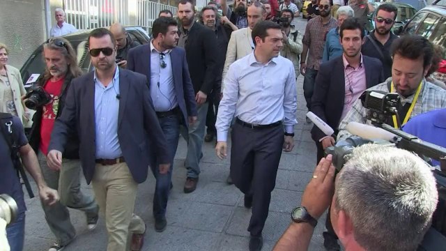 Voters head to polls in European elections