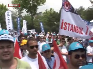 Kadıköy'de "taşerona hayır" mitingi