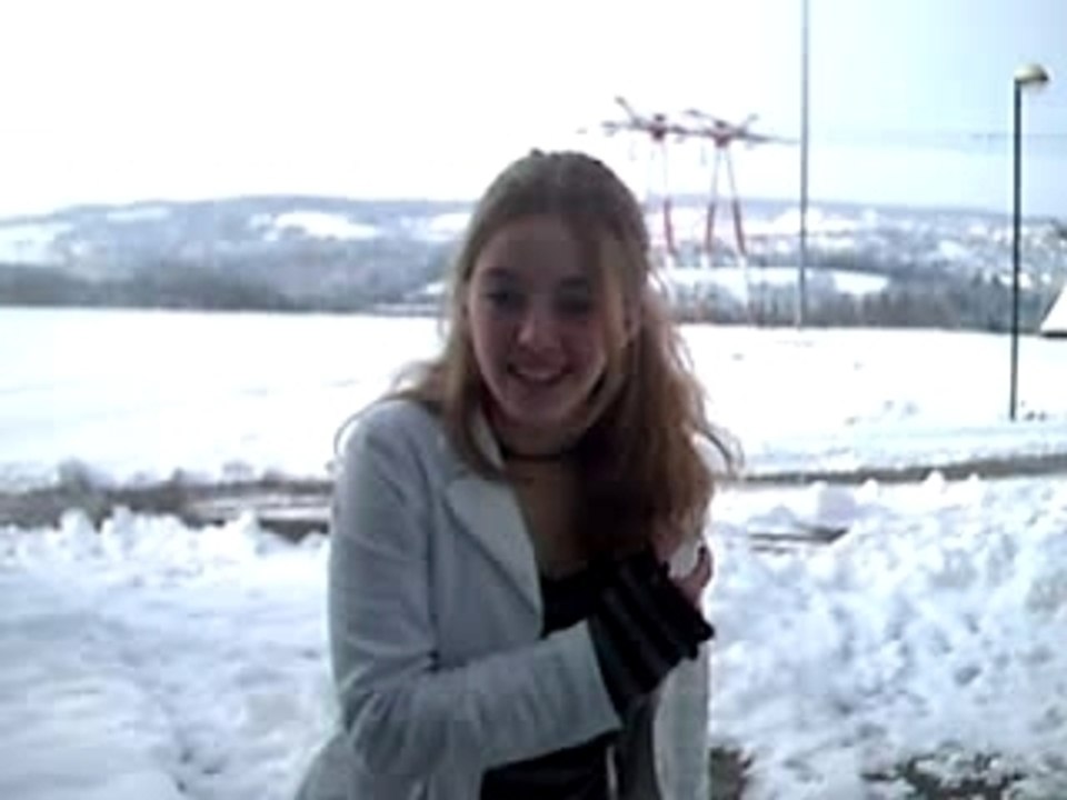 CLIP0025