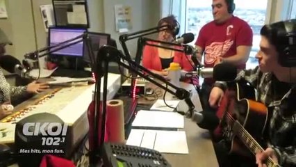 This 16 Years Old Singer Sounds Just Like Elvis!