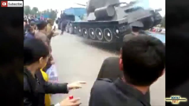Compil de FAIL en mode Armée - Des Tanks qui s'éclatent!