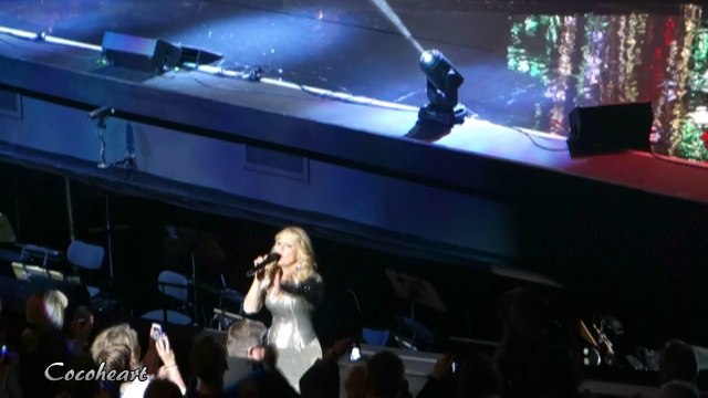 08 Barbara Schöneberger - Young Hearts Run Free (Candi Staton) @ Köln, 24.05.2014 Bekannt aus Funk und Fernsehen Tour 2014