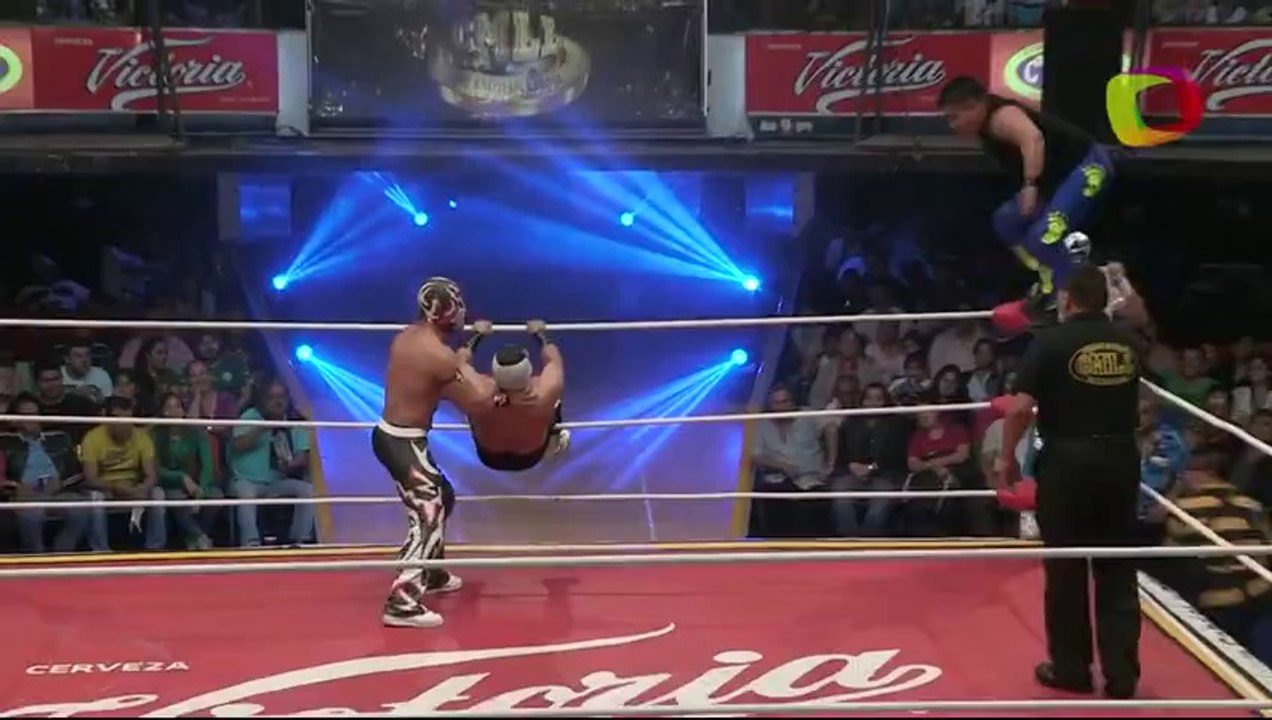 Bam Bam, Eléctrico, Stukita vs Demus 3:16, Mercurio, Pequeño Universo 2000