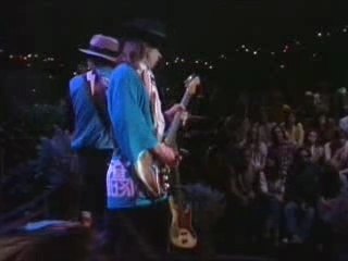 Stevie Ray Vaughan - Texas Flood Live !
