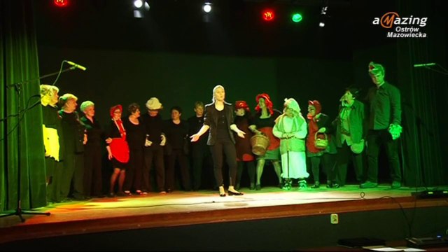Przedstawienie UTW Czerwony Kapturek Ostrów Mazowiecka 2014