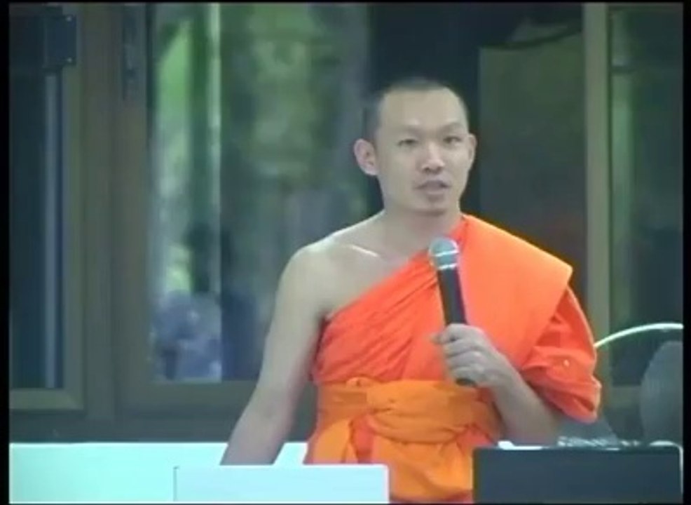 ท่านครัช ตัวใครตัวมันนะครัช