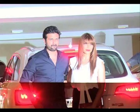 Bollywood at Karan Johars birthday bash
