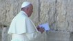 La prière du pape François au mur des Lamentations