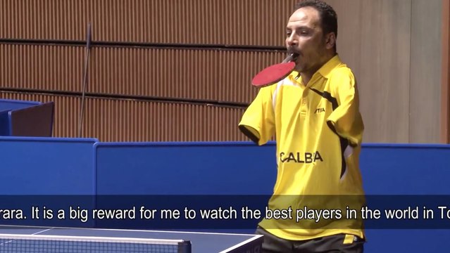 Il n'a pas de bras et pourtant c'est un immense champion de ping-pong !
