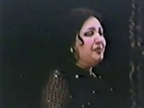 NOOR JEHAN - Aawaz De Kahan Hai