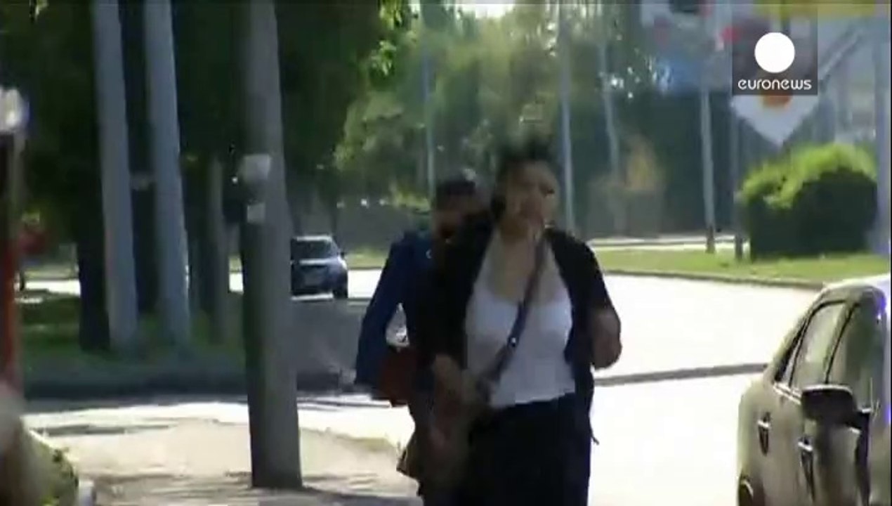 Tropas ucranianas y milicias prorrusas se enfrentan por el control del aeropuerto de Donetsk