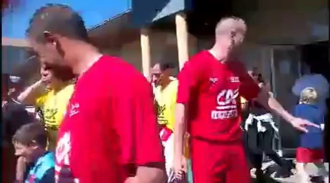 Finale Vétérans FCMR - FC Manziat / entrée des joueurs