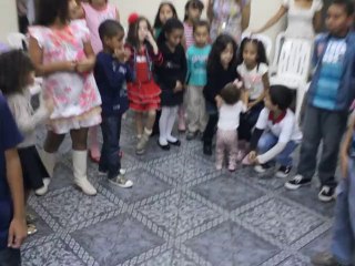 Blog do Silas -Crianças da AD de Alvorada cantando em Crioulo.